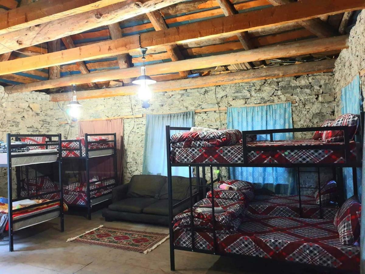 Panorama Guesthouse Mata C. Adishi Exterior photo