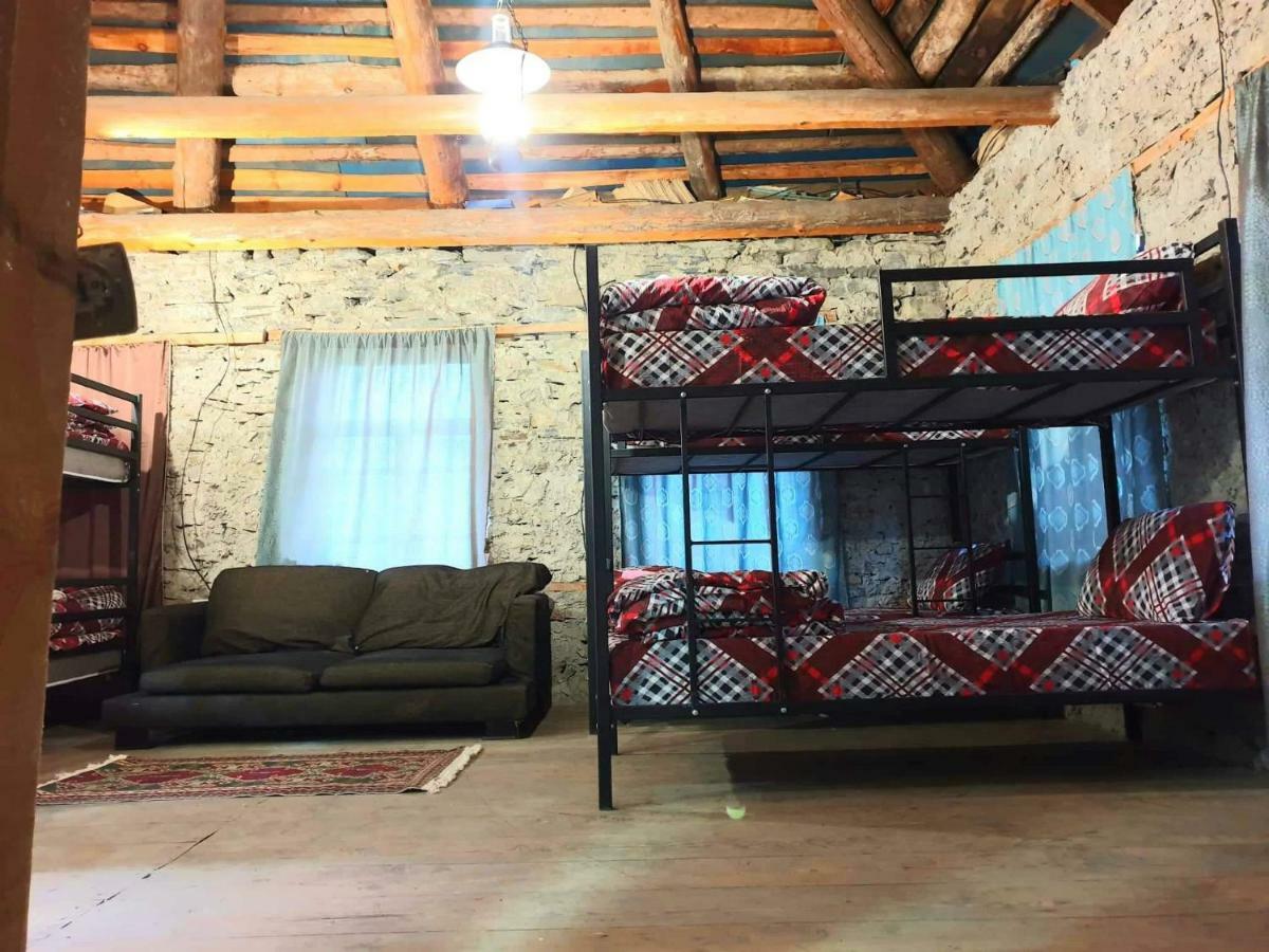 Panorama Guesthouse Mata C. Adishi Exterior photo